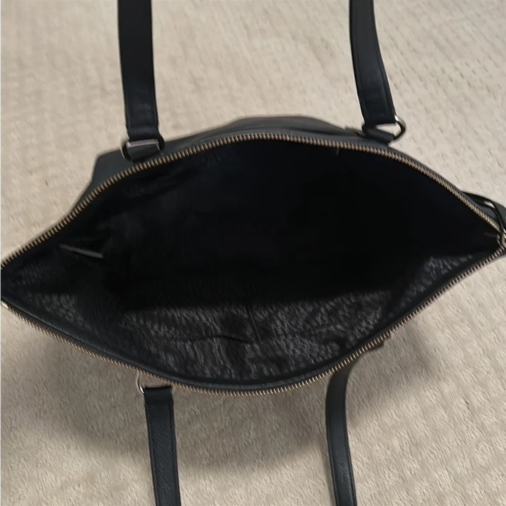 Kate Spade Larchmont Avenue Penny Leather Tote